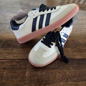 Adidas Samba